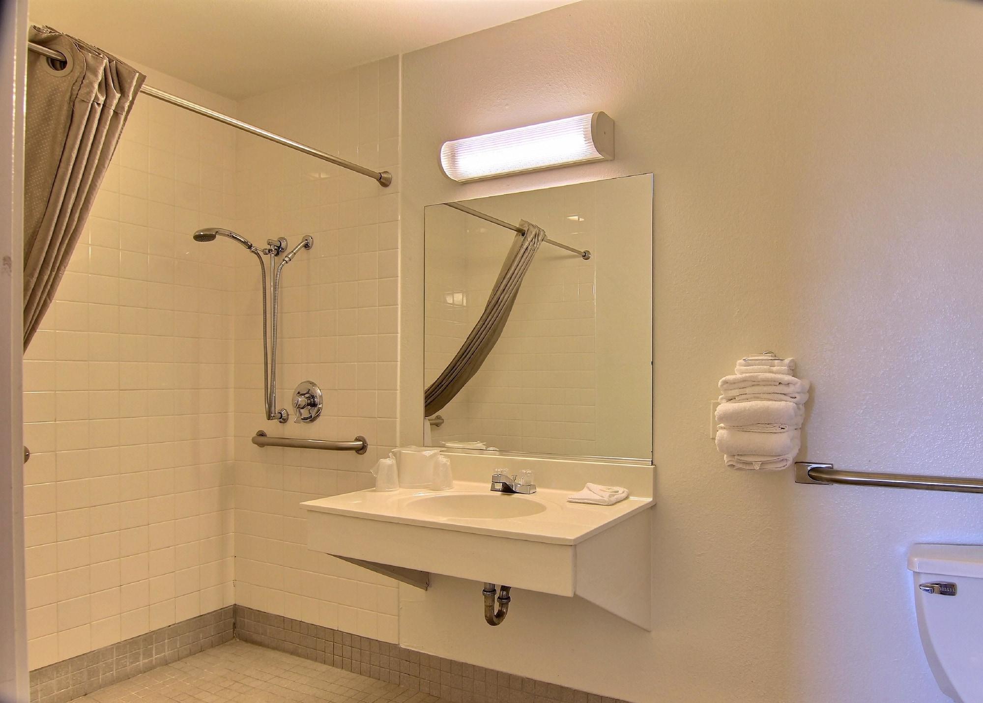 Motel 6-Bismarck, Nd Luaran gambar