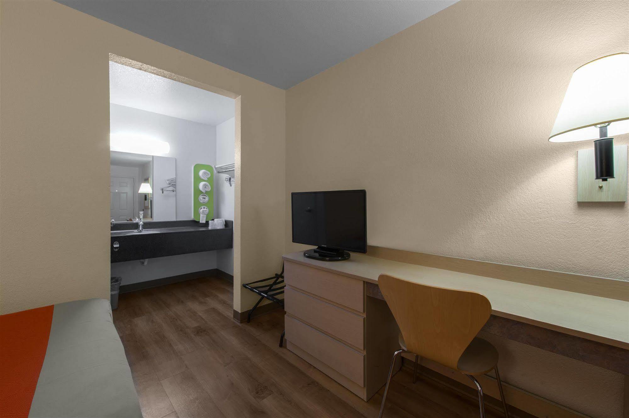Motel 6-Bismarck, Nd Luaran gambar